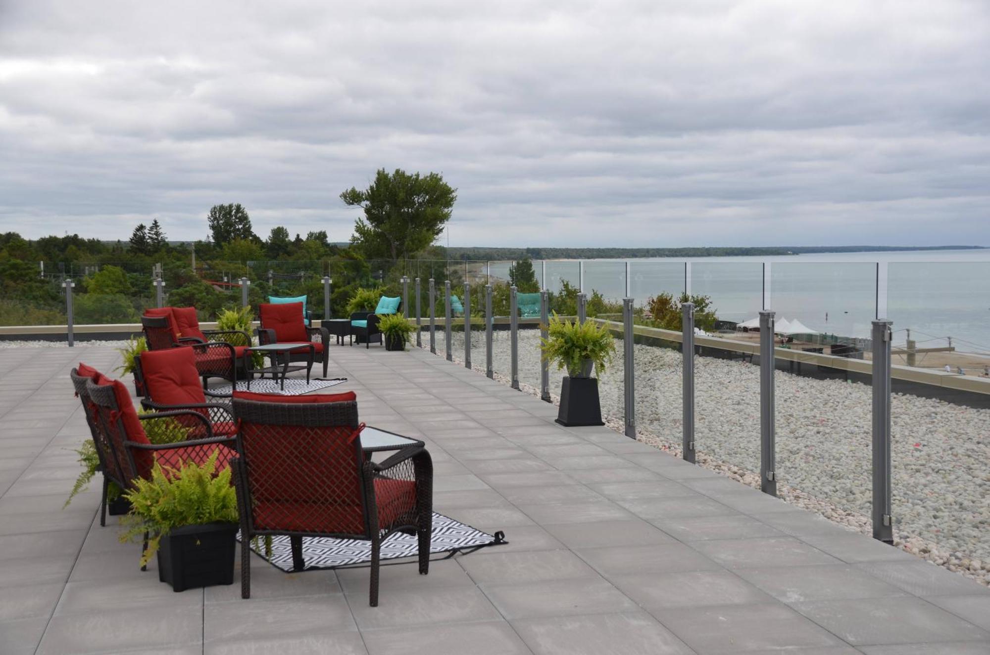 The Sands Hotel Sauble Beach Zewnętrze zdjęcie